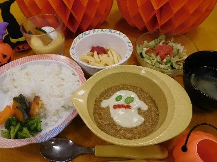 ハロウィンの行事食の写真