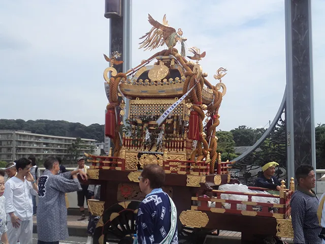祭礼参加の写真1