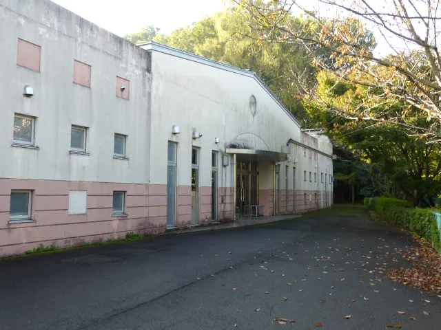 室内温水プールの写真