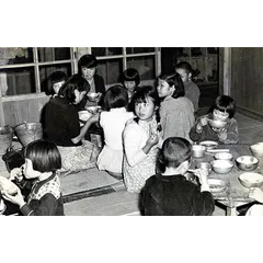 昭和30年頃の食事風景(1)