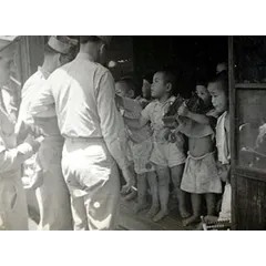 キャンプドレイクの慰問(1)